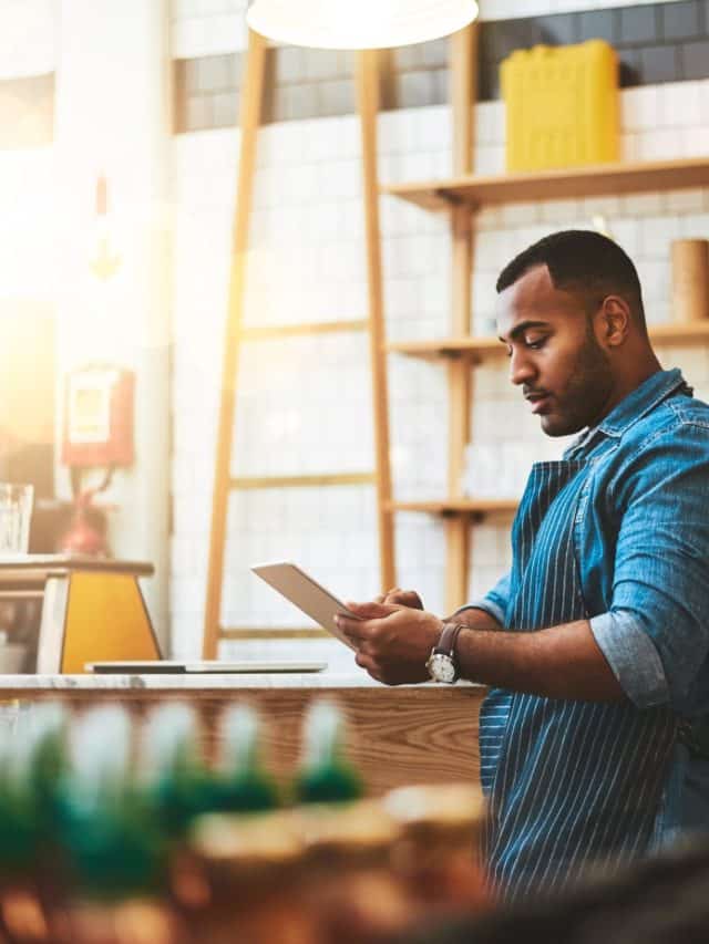 focus-tablet-manager-with-man-cafe-online-entrepreneurship-startup-retail-technology-food-industry-with-small-business-owner-restaurant-barista-store-coffee-shop