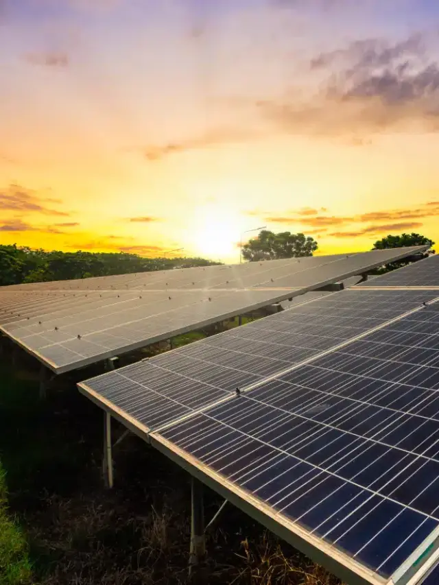 celula-de-painel-solar-no-fundo-dramatico-ceu-sol-conceito-limpo-de-energia-alternativa 1